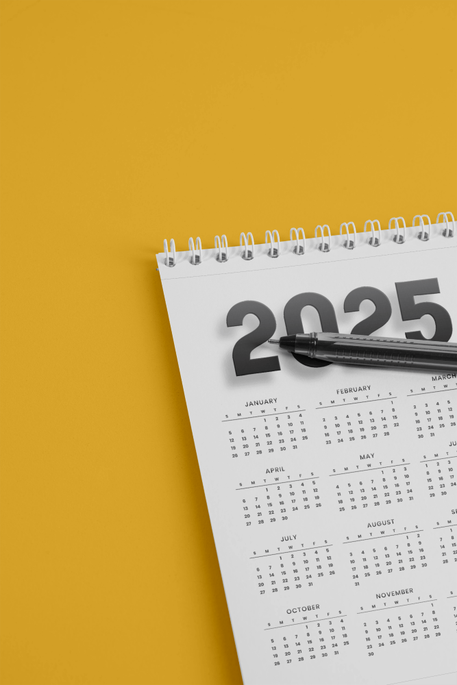 2025 nowy rok prosty układ kalendarza miesięcznego